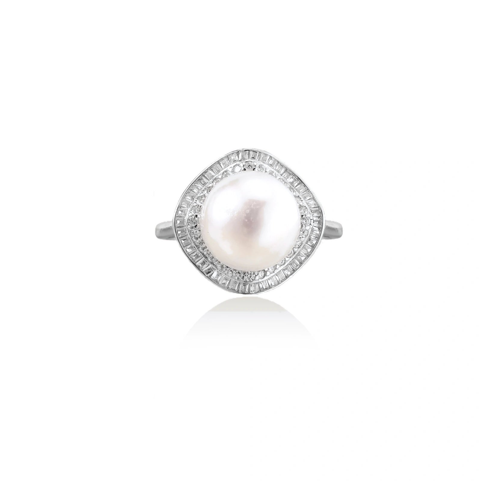 Rhodium-plated silver ring with round pearl center, double halo of baguette and round crystals forming cushion shape