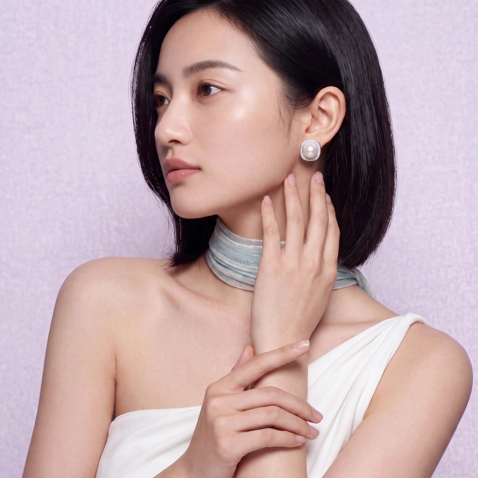 Halo Pearl Studs