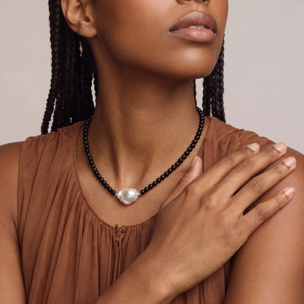 Midnight Pearl Necklace